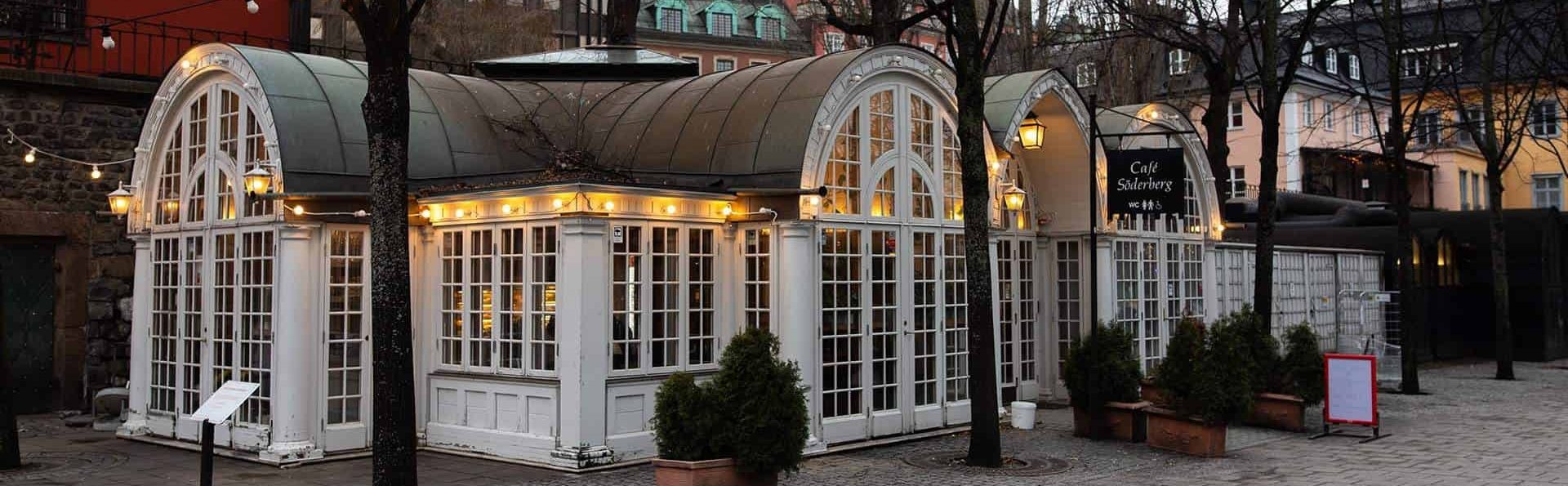 Café Söderberg – Taktäckning i koppar med specialtillverkad vattenavrinning